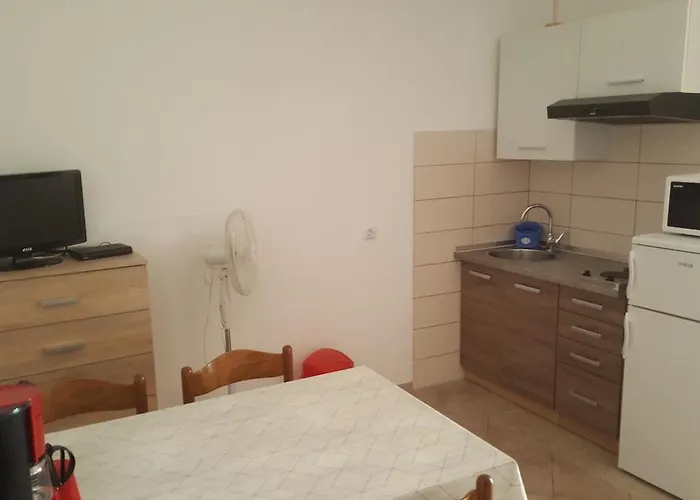 Lägenhet 6468a Povljana